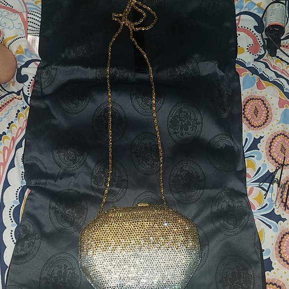 Fancy clutch - Picture 4 of 5